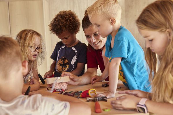 Playing with peers boosts children’s development