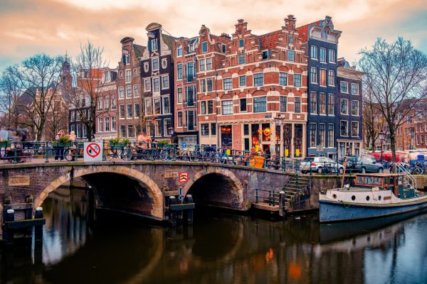 Depositphotos_436435870_XL