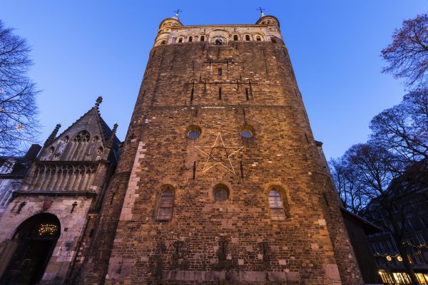 Depositphotos_101415980_XL