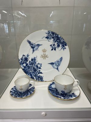 Dinnerware for Queen Maxima and King Willem Alexander  by Royal Delft