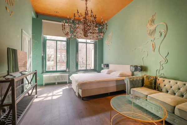 Amsterdam, Pieter Cornelisz Hooftstraat -B