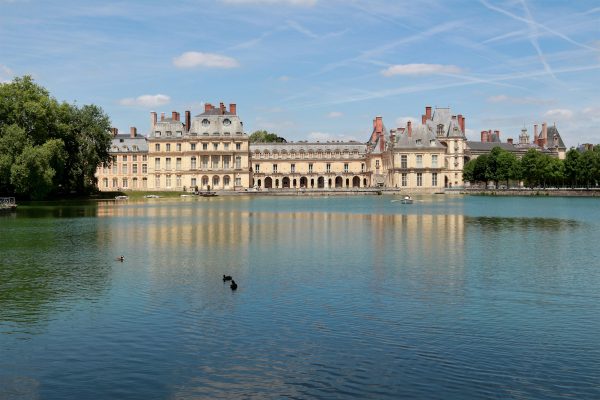 Castle Fontainebleau ©Stefan K via Unsplash