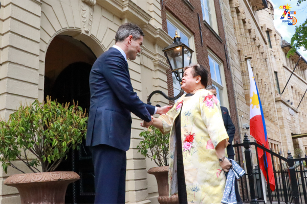 Visit of Secretary of Foreign Affairs Lazaro